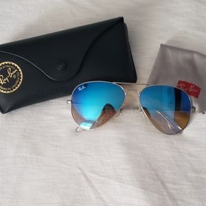 Ray-Ban Aviator Sunglasses